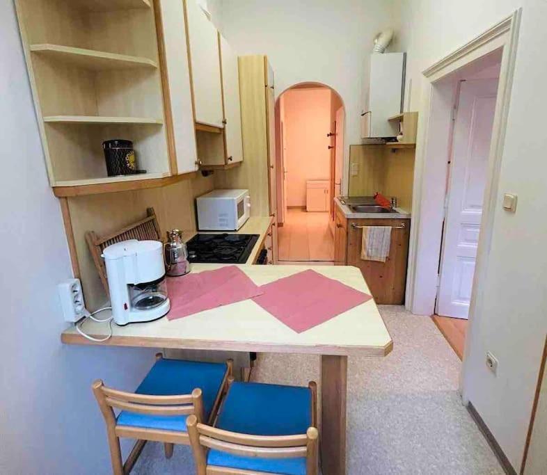 Retro Chic - Charming Apartment Near Augarten Вена Экстерьер фото