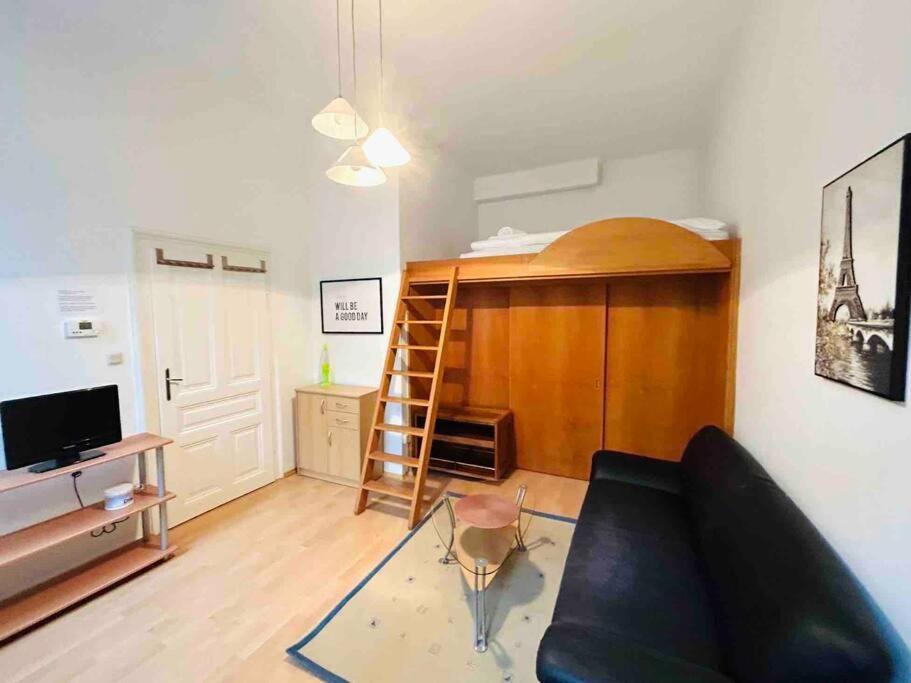 Retro Chic - Charming Apartment Near Augarten Вена Экстерьер фото